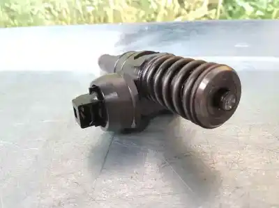 Peça sobressalente para automóvel em segunda mão injetor por seat leon (1p1) reference referências oem iam 038130073ag  0414720215
