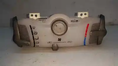 Pièce détachée automobile d'occasion commande de chauffage / climatisation pour peugeot 107 trendy références oem iam 69610001
