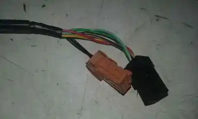 Peça sobressalente para automóvel em segunda mão espelho retrovisor direito por citroen c3 collection referências oem iam   2 clavijas de 2 y 5 cables
