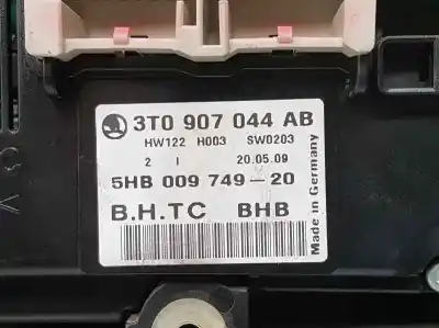 Автозапчасти б/у климат-контроль за skoda octavia combi (1z5) ambiente ссылки oem iam 3t0907044ab  5hb00974920