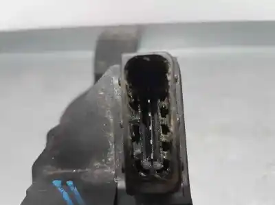 Second-hand car spare part accelerator pedal for opel corsa d catch me oem iam references 55702020   Second-hand car spare part accelerator pedal for opel corsa d catch me oem iam references 55702020