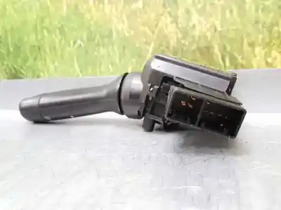 Pezzo di ricambio per auto di seconda mano comando pulito per toyota yaris active riferimenti oem iam   