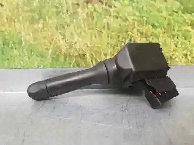 Pezzo di ricambio per auto di seconda mano comando pulito per toyota yaris active riferimenti oem iam   