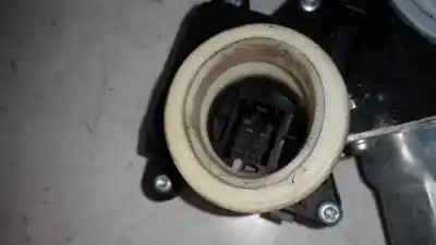 Piesă de schimb auto la mâna a doua mecanism acționare geam fațã stânga pentru toyota yaris (ksp9/scp9/nlp9) sol referințe oem iam   10 pins