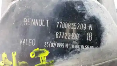 Автозапчасти б/у левая противотуманная фара за renault megane i scenic (ja0) 1.9 d alize ссылки oem iam 67722190  7700835209n