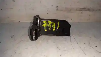 Pièce détachée automobile d'occasion débitmètre de masse d'air pour toyota auris active références oem iam 2220426010