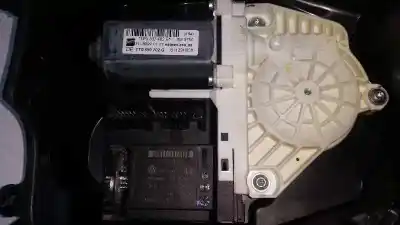 Peça sobressalente para automóvel em segunda mão elevador de vidros dianteiro direito por seat leon (1p1) stylance / style referências oem iam   