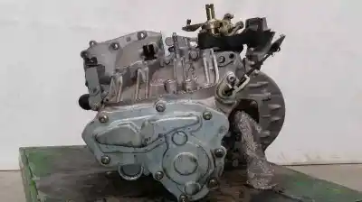 Pezzo di ricambio per auto di seconda mano RIDUTTORE per CITROEN C5 BERLINA  Riferimenti OEM IAM 20MB02 6VELOCIDADES 0165202