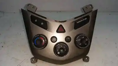 Peça sobressalente para automóvel em segunda mão Comando De Sofagem (chauffage / Ar Condicionado) por CHEVROLET AVEO LS Referências OEM IAM 95465996  