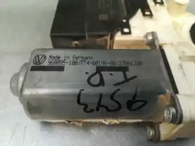 Pezzo di ricambio per auto di seconda mano motore alzacristalli posteriore destro per seat leon (1p1) reference riferimenti oem iam 1k059704n  18 pins