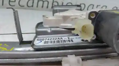 Second-hand car spare part rear right window regulator for dodge caliber sxt oem iam references 2 pin  05074232aa