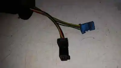 Peça sobressalente para automóvel em segunda mão espelho retrovisor esquerdo por citroen c4 picasso exclusive referências oem iam   2 clavijas, 5 y 3 cables