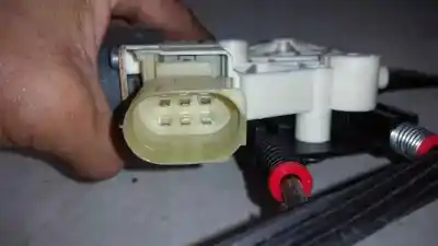 Second-hand car spare part passenger side right window regulator for ford galaxy (ca1) ghia oem iam references   6 pins