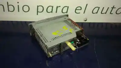 Pezzo di ricambio per auto di seconda mano impianto audio / radio cd per renault modus confort dynamique riferimenti oem iam 8200357388  