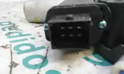 Pezzo di ricambio per auto di seconda mano alzacristalli anteriore destro per opel corsa d cmon riferimenti oem iam 541613212  