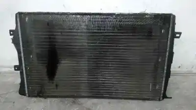 Автозапчастина б/у водяний радіатор для seat leon (1m1) stella посилання на oem iam 872272s  1k0121253aa