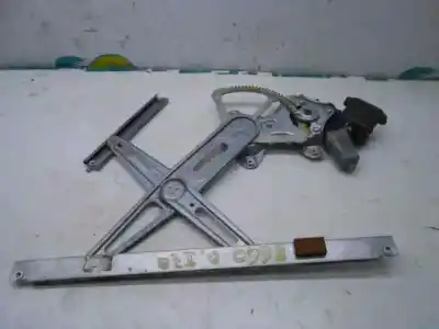 Pezzo di ricambio per auto di seconda mano ALZACRISTALLI ANTERIORE SINISTRO per TOYOTA AURIS  Riferimenti OEM IAM   