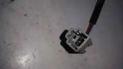 Pièce détachée automobile d'occasion léve glace arrière droit pour mg serie 400 (rt) 420 sdi références oem iam   2 pins