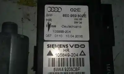 Автозапчастина б/у двигатель заднього правого скла для audi a4 avant (8e) 2.0 tdi посилання на oem iam 5wk49205cbf  8e0959802e