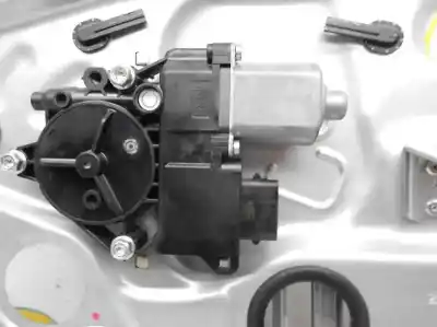 Peça sobressalente para automóvel em segunda mão elevador de vidros traseiro direito por hyundai i30 style referências oem iam   