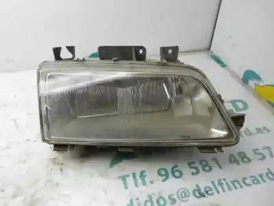 Pièce détachée automobile d'occasion feu droit pour peugeot 405 berlina gld exclusive références oem iam 