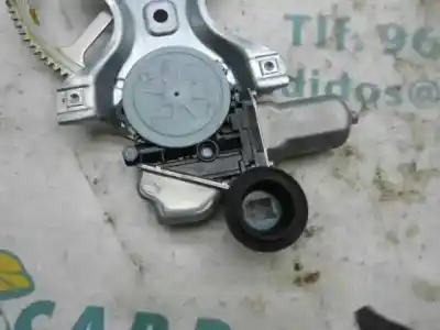 Second-hand car spare part driver left window regulator for toyota yaris active oem iam references   7 pins