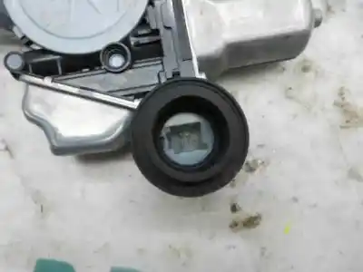 Second-hand car spare part driver left window regulator for toyota yaris active oem iam references   7 pins