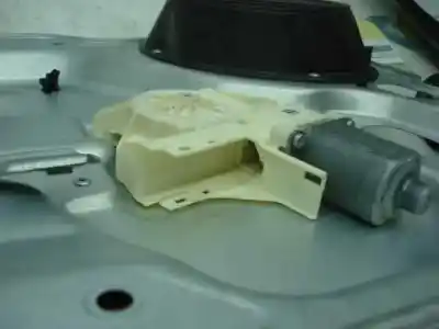 Second-hand car spare part passenger side right window regulator for ford focus berlina (cap) ghia oem iam references 1738646  