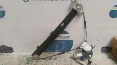 Recambio de automóvil de segunda mano de ELEVALUNAS DELANTERO DERECHO para CHEVROLET MATIZ  referencias OEM IAM 6A09  96485142