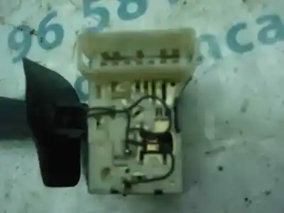 Pezzo di ricambio per auto di seconda mano comando pulito per renault clio ii fase ii (b/cb0) authentique riferimenti oem iam 7701047553  