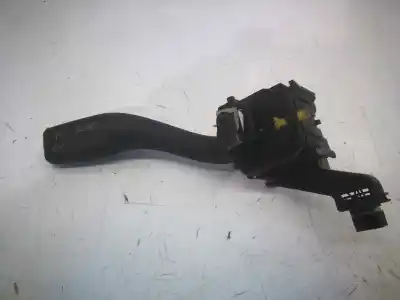 Peça sobressalente para automóvel em segunda mão Comutador De Piscas  por AUDI A3 (8P) * Referências OEM IAM 8P0953513A  