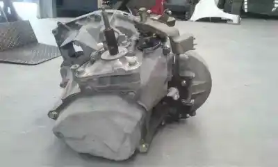 Tweedehands auto-onderdeel VERSNELLINGSBAK voor PEUGEOT 406 BERLINA (S1/S2)  OEM IAM-referenties 20LE56 5VELOCIDADES 2222AW
