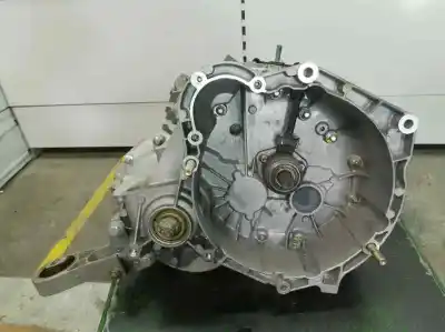 Second-hand car spare part GEARBOX for LANCIA MUSA (184)  OEM IAM references 2810514 5VELOCIDADES 3018018