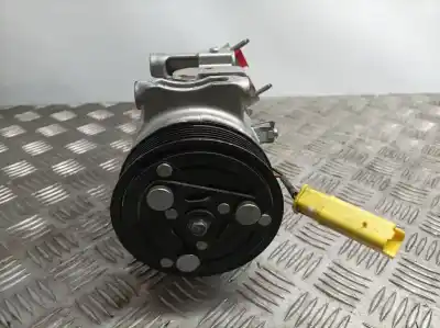 İkinci el araba yedek parçası KLIMA KOMPRESÖRÜ için CITROEN C4 LIM.  OEM IAM referansları 9933718880  MT167001