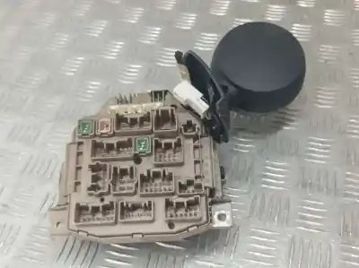 Peça sobressalente para automóvel em segunda mão quadrante por citroen c1 attraction referências oem iam 838000h011a  