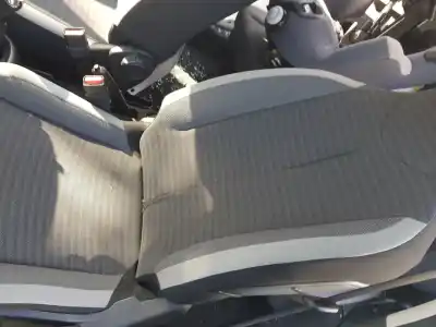 Second-hand car spare part left front seat for toyota aygo x-cite oem iam references   