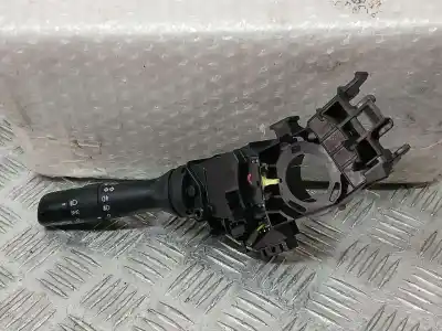 Tweedehands auto-onderdeel LICHTBESTURING voor TOYOTA VERSO  OEM IAM-referenties 173832  