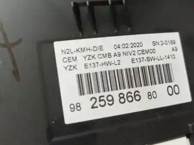 Peça sobressalente para automóvel em segunda mão quadrante por peugeot 208 active referências oem iam 9825986680  