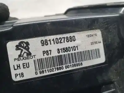 Pezzo di ricambio per auto di seconda mano lampada posteriore sinistra per peugeot 5008 gt line 1.5 hdi 130 cv riferimenti oem iam 9811027880  81580101