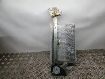 Second-hand car spare part passenger side right window regulator for subaru xv active oem iam references   