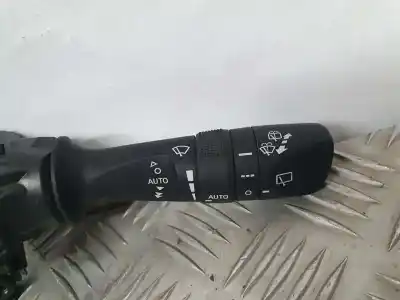 Pezzo di ricambio per auto di seconda mano comando pulito per toyota auris active riferimenti oem iam 0267017f858  