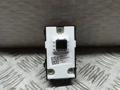 Second-hand car spare part right front power window switch for kia ceed drive oem iam references 93575j7000  
