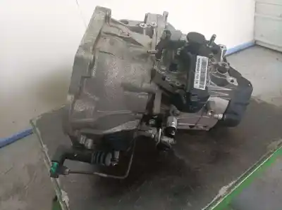 Second-hand car spare part gearbox for hyundai i20 active tecno oem iam references  5velocidades 646011