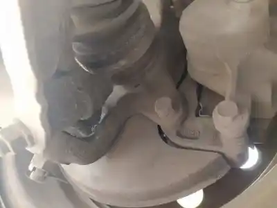 Recambio de automóvil de segunda mano de mangueta delantera derecha para ssangyong family * referencias oem iam 