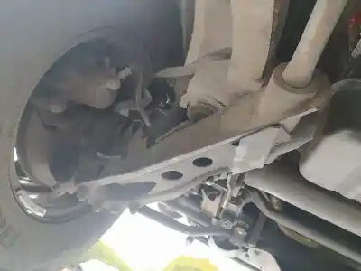 Recambio de automóvil de segunda mano de brazo suspension inferior delantero izquierdo para ssangyong family * referencias oem iam 