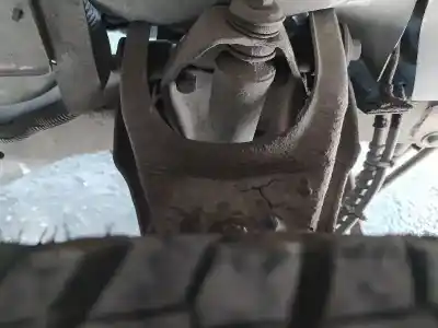 Recambio de automóvil de segunda mano de amortiguador delantero derecho para ssangyong family * referencias oem iam 