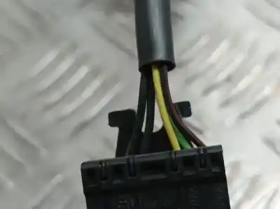 Pezzo di ricambio per auto di seconda mano specchio sinistro per opel astra j lim. selective riferimenti oem iam 13308357  