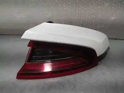 Second-hand car spare part right tailgate light for kia stinger (ck) gt-line 2wd oem iam references 92402j5