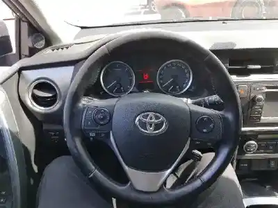 Piesă de schimb auto la mâna a doua volan pentru toyota auris touring sports (e18) live referințe oem iam   