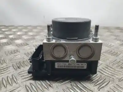 Second-hand car spare part abs for renault clio iii authentique oem iam references 8200747140  0265232077